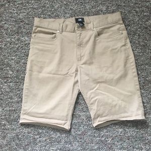 Beige jean shorts